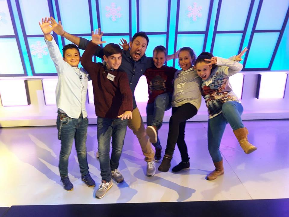 Cuatro alumnos del colegio participan en el concurso «Atrápame si puedes» de Aragón Televisión