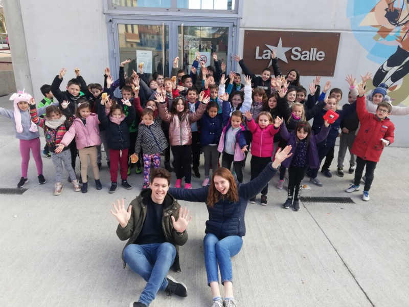 Los auxiliares de conversación realizan variadas actividades con el alumnado de todas las edades