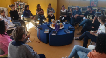 CLUB DE LECTURA CON DAVID MARTÍNEZ EN LA PLANTACIÓN